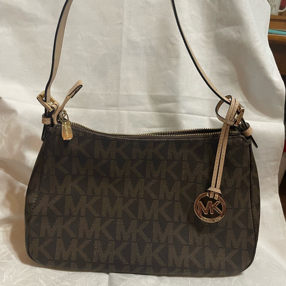 New Michael Kors purse